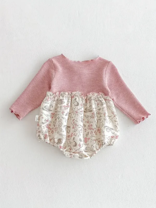pelele punto y estampado floral