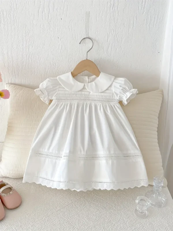 vestido blanco con encajes